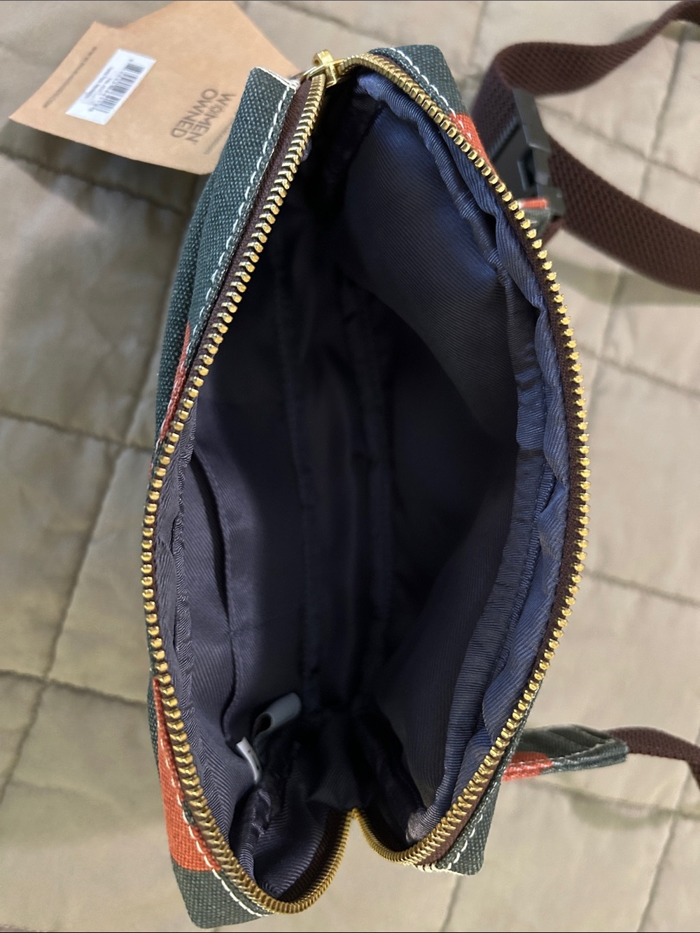 Maika Mendocino Charcoal Grey and Rust Mushroom Fanny Pack or Crossbody bag - Picture 5 of 9